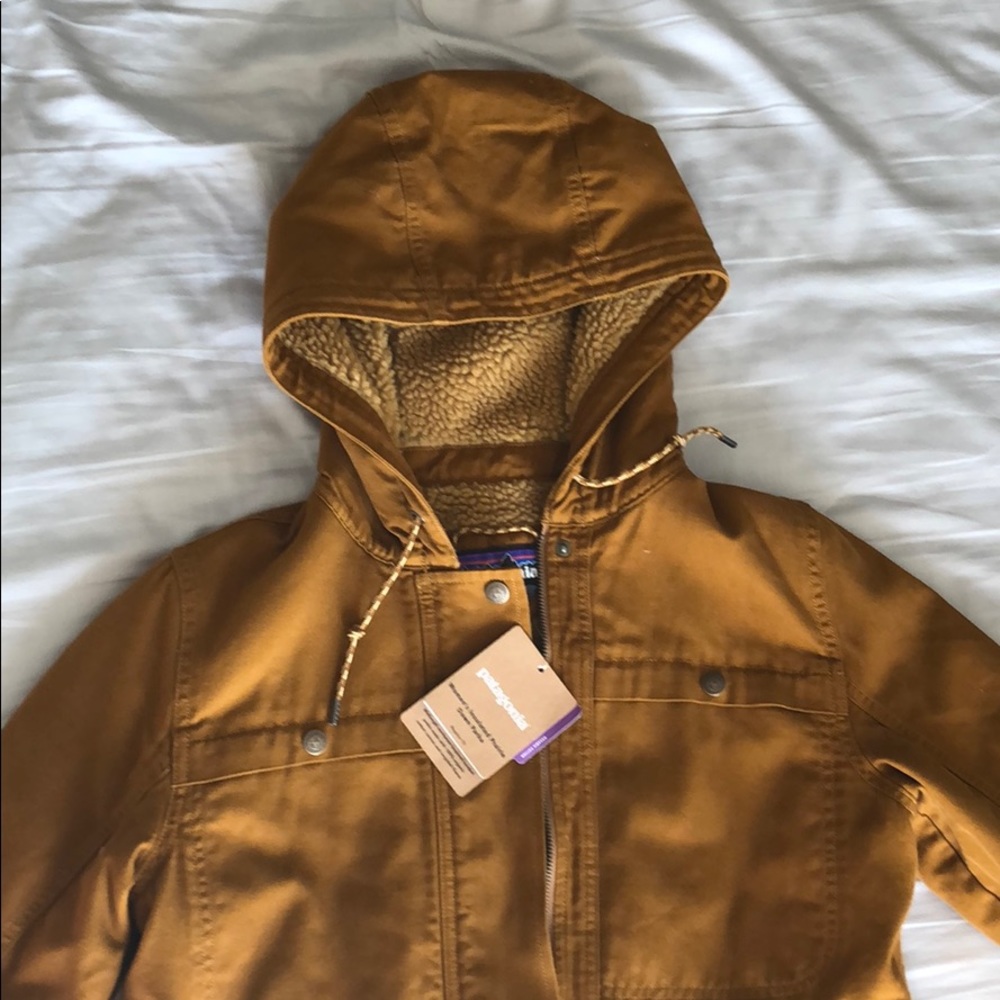 NWT PATAGONIA W’s Insulated Prairie Dawn Parka
